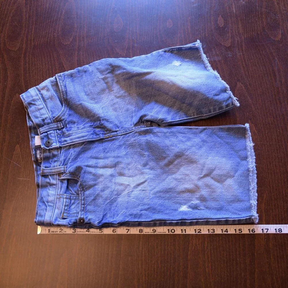 OshKosh B'gosh Distressed Jean Shorts Size 10